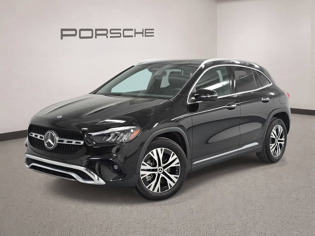 Used 2025 Mercedes-Benz GLA 250 4MATIC image 1