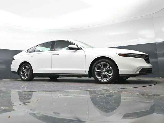 Used 2024 Honda Accord EX image 35