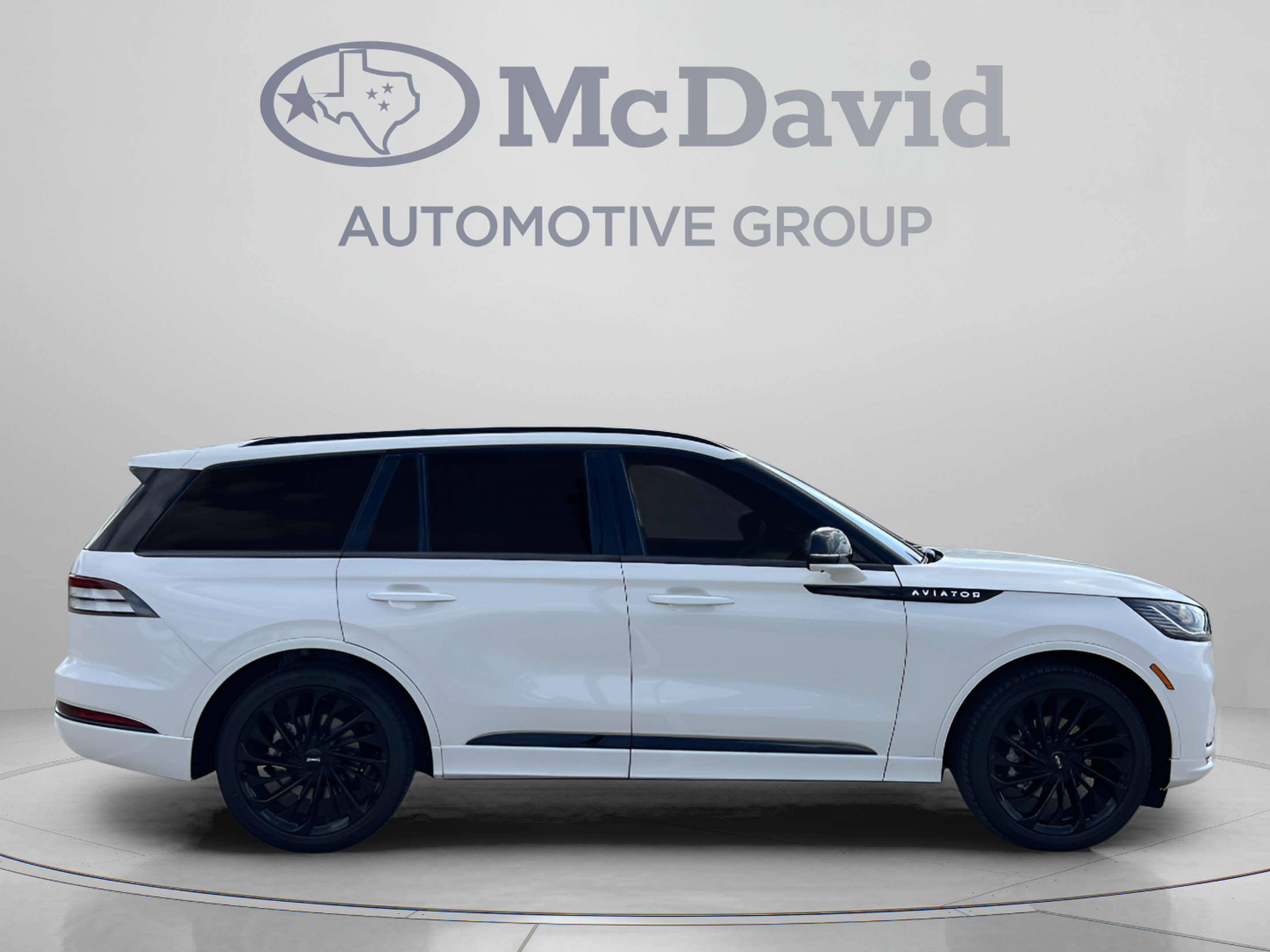 New 2027 Lincoln Aviator Reserve AWD/4WD image 8