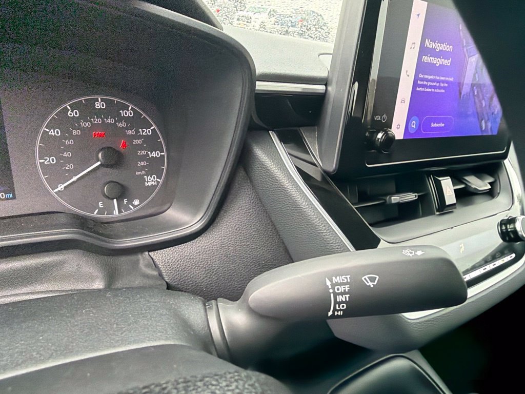 Used 2024 Toyota Corolla LE FWD image 30