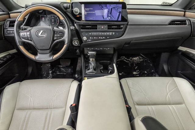 Used 2024 Lexus ES 350 Luxury image 6
