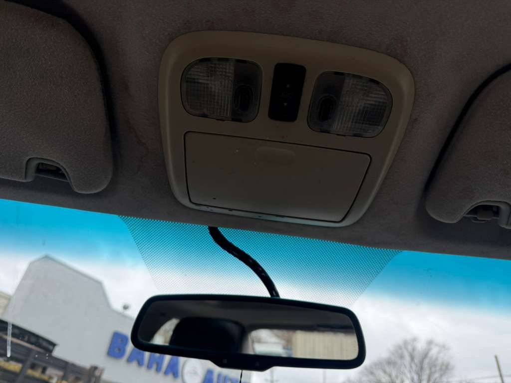 Used 2008 Mercury Milan Premier image 9