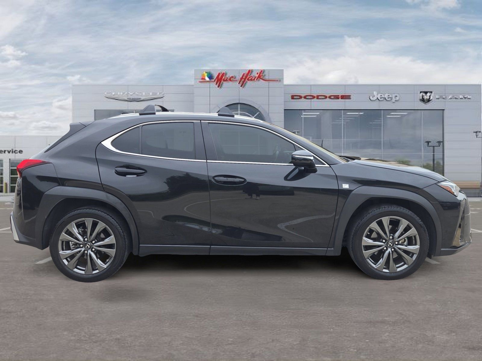 Used 2019 Lexus UX 200 F Sport w/ F Sport Premium Package FWD image 6