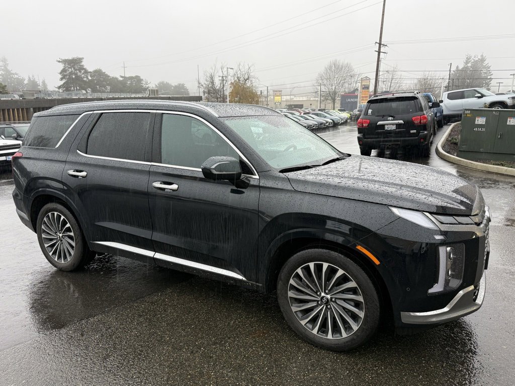 Used 2025 Hyundai Palisade Calligraphy image 6