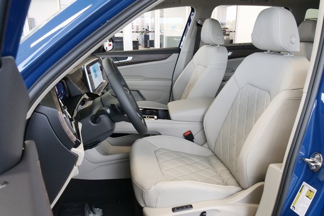 New 2026 Volkswagen Atlas SEL Premium R-Line image 10