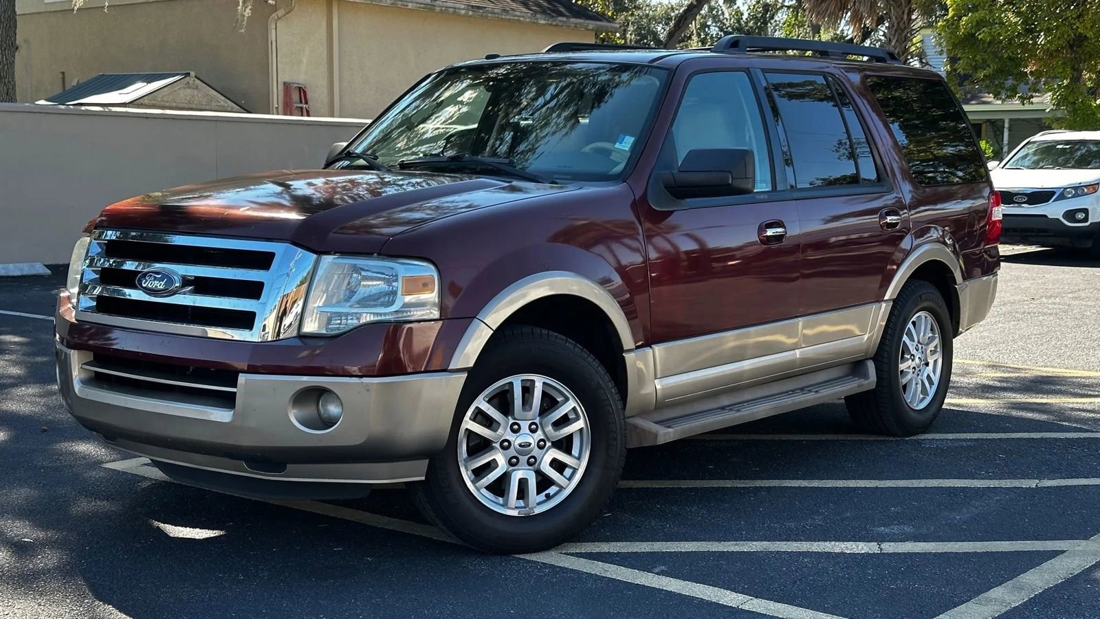 Used 2012 Ford Expedition XLT