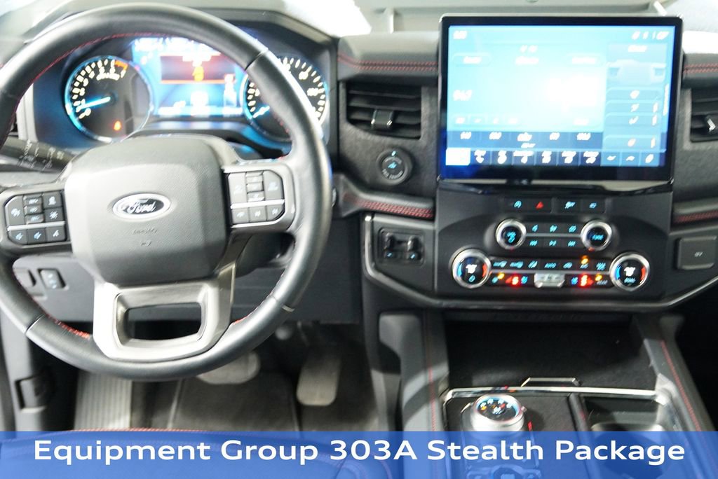 Used 2023 Ford Expedition Max Limited image 11