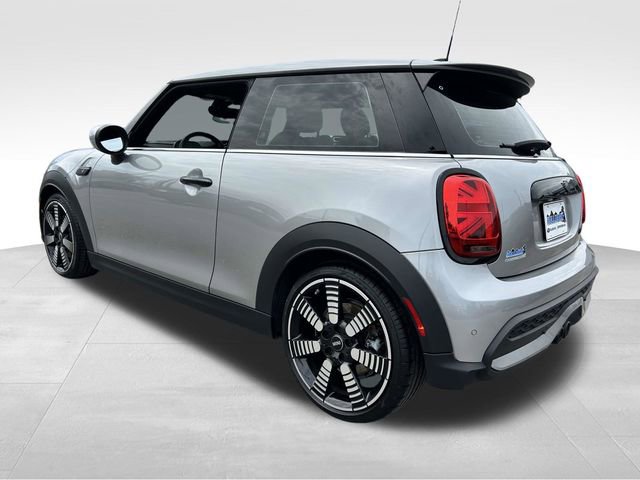 Used 2024 MINI Cooper S FWD image 5