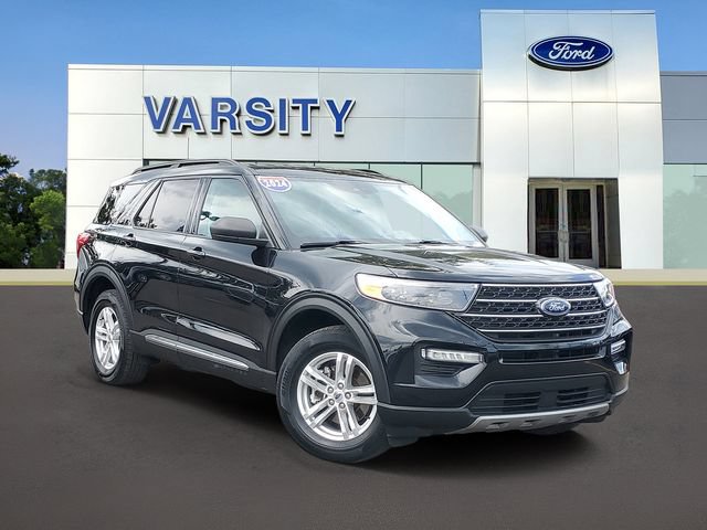 Certified 2024 Ford Explorer XLT w/ Equipment Group 202A AWD/4WD image 1