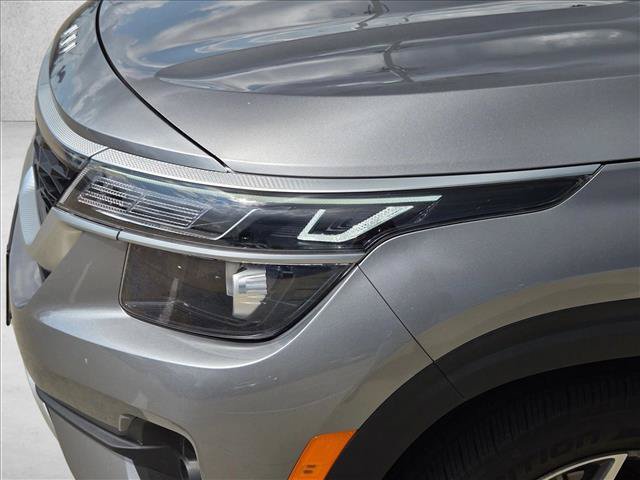 Used 2022 Kia Seltos EX AWD/4WD image 9