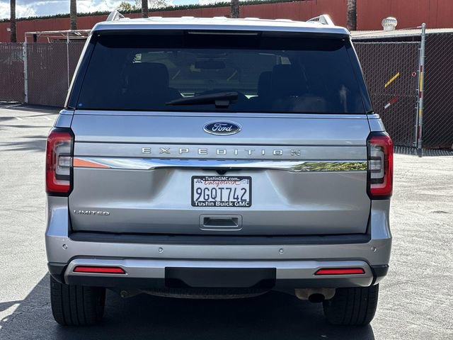 Used 2022 Ford Expedition Limited AWD/4WD image 5