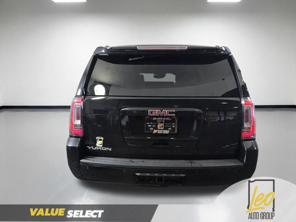 Used 2017 GMC Yukon SLT AWD/4WD image 11