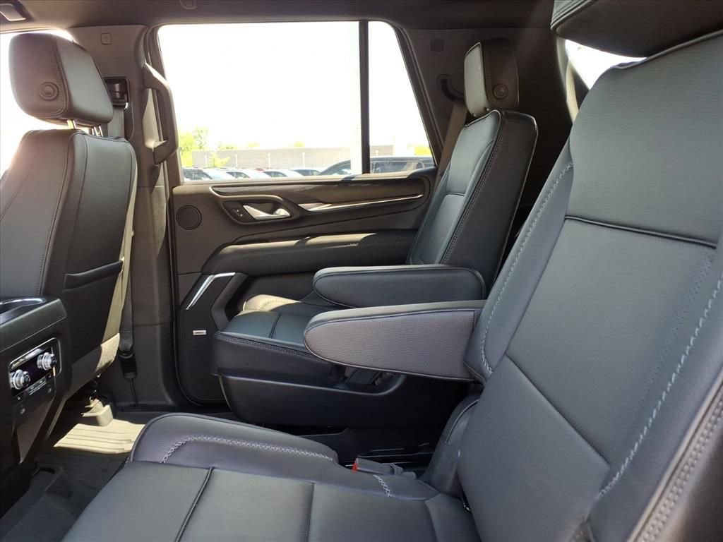 Certified 2024 GMC Yukon Denali AWD/4WD image 14