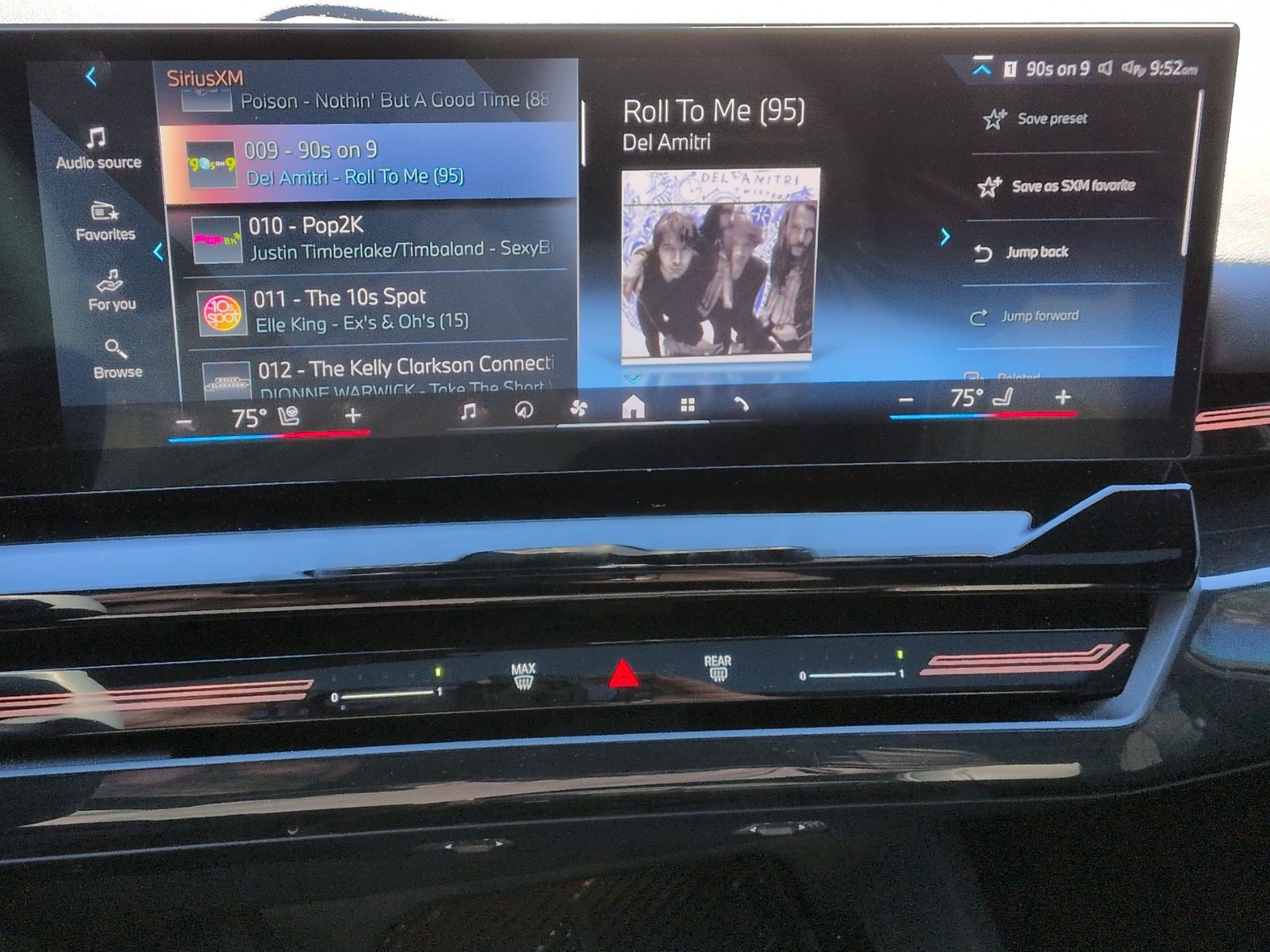 Used 2024 BMW 530i w/ M Sport Package image 23