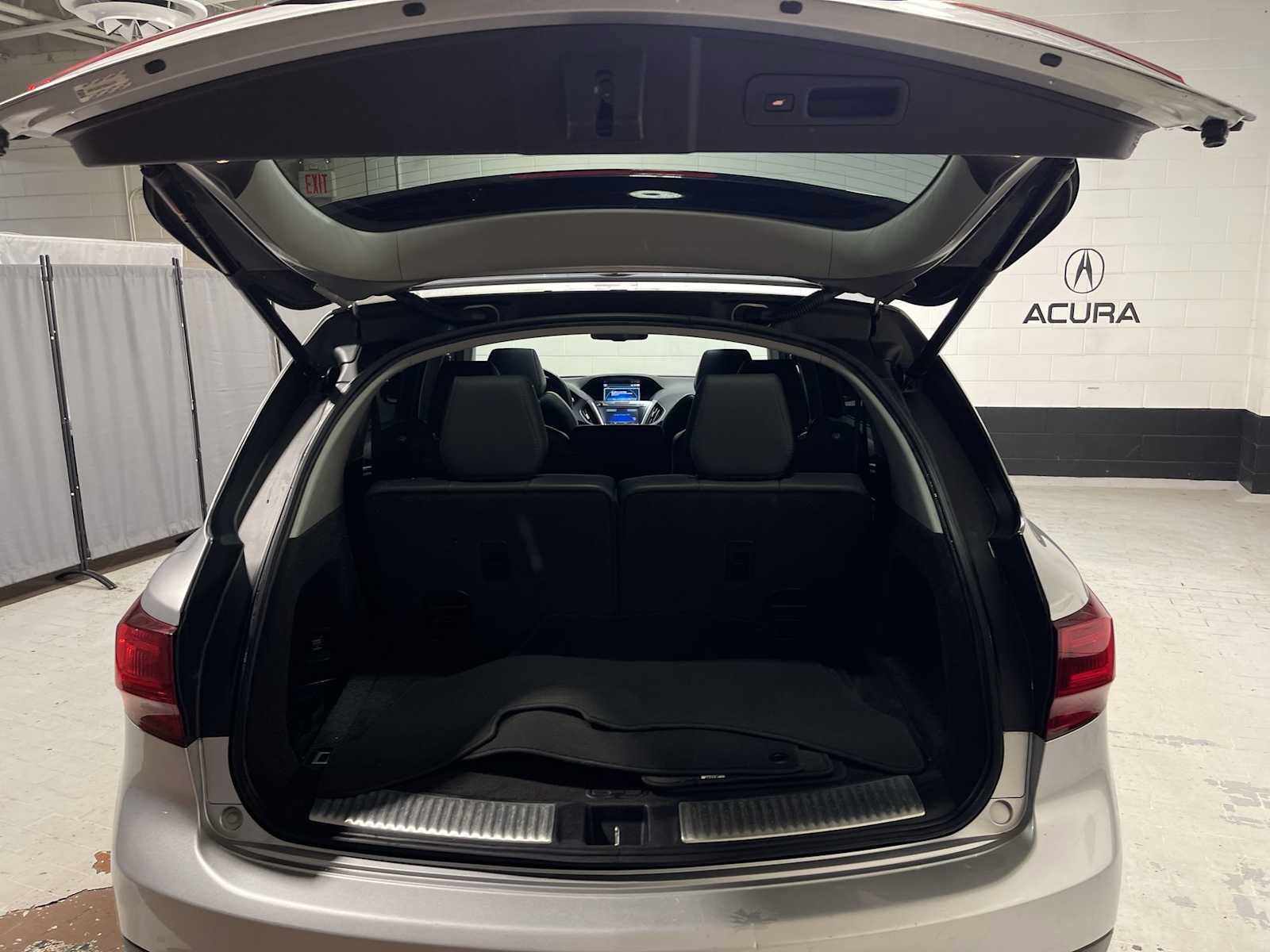 Used 2014 Acura MDX SH-AWD image 19