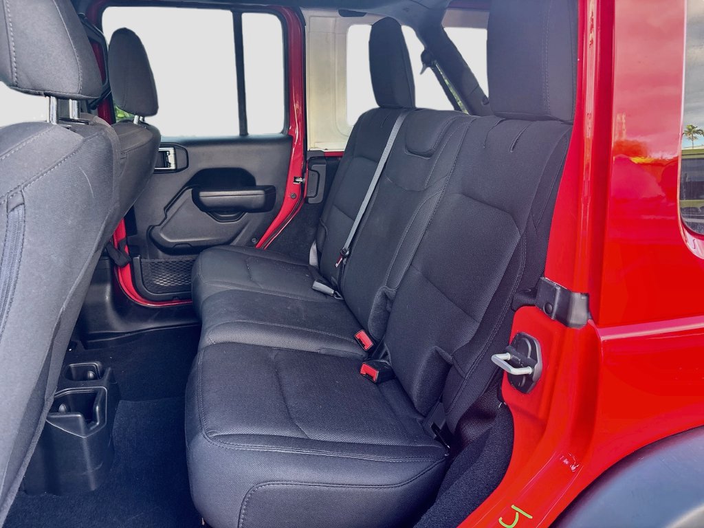 Used 2023 Jeep Wrangler Unlimited Sport AWD/4WD image 27
