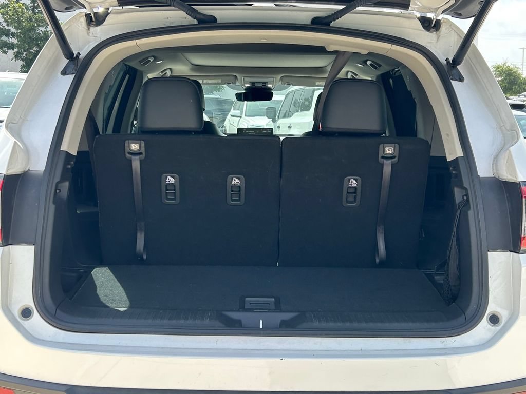 Used 2023 Honda Pilot Elite image 16