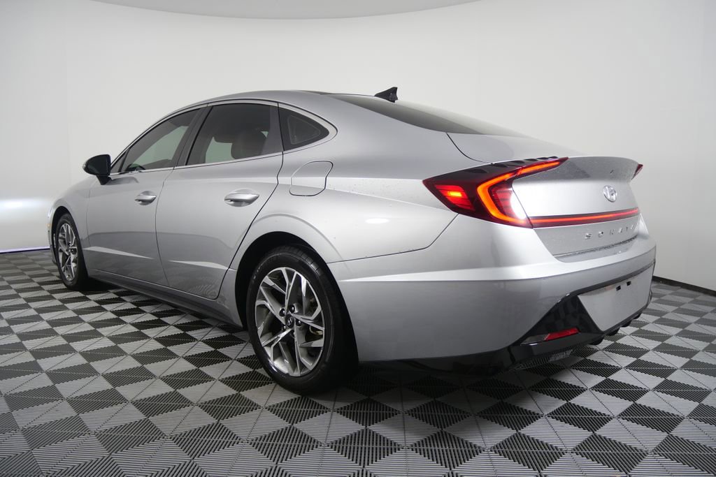 Used 2020 Hyundai Sonata SEL w/ Convenience + Sunroof Package image 5