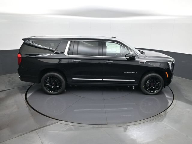 New 2026 GMC Yukon XL Denali w/ Sun & Power Step Package AWD/4WD image 17