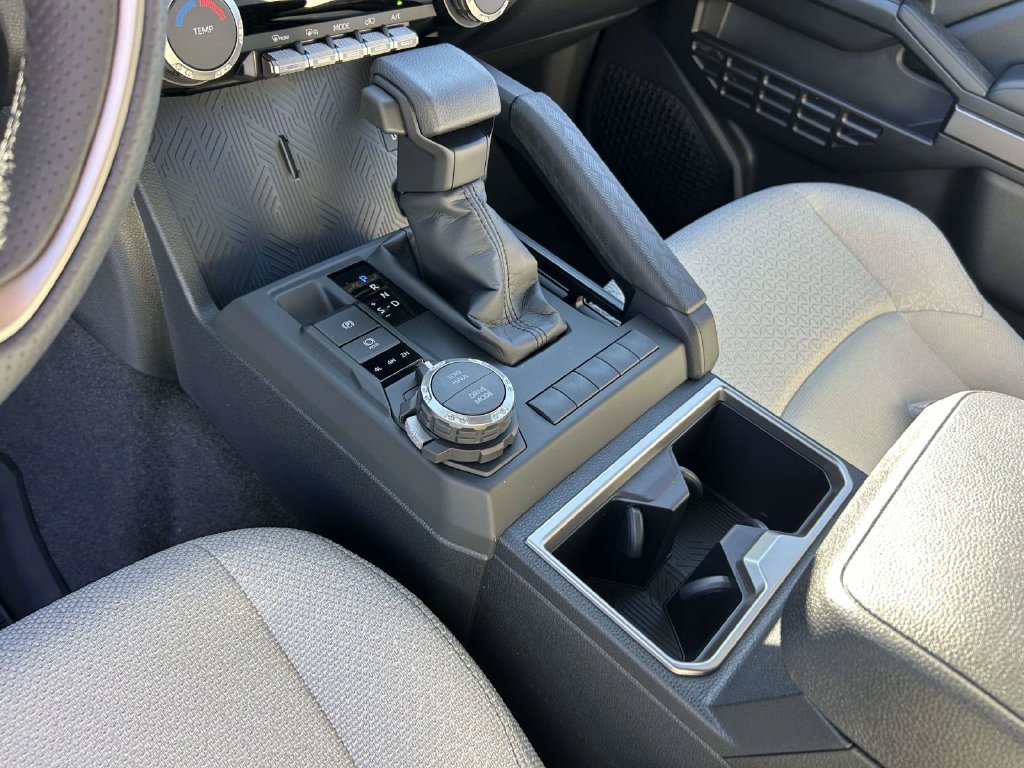 New 2026 Toyota 4Runner SR5 AWD/4WD image 20