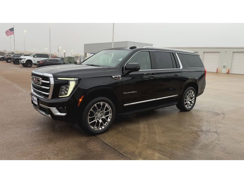 New 2026 GMC Yukon XL Elevation w/ LPO, Floor Liner Package AWD/4WD image 4
