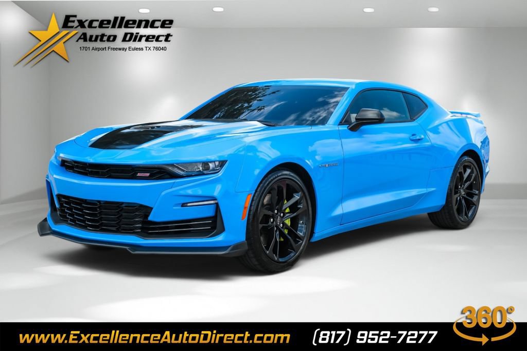 Used 2023 Chevrolet Camaro SS RWD image 1