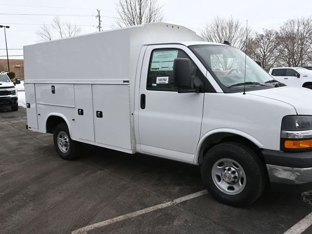 New 2026 Chevrolet Express 3500 w/ Power Convenience Package image 6