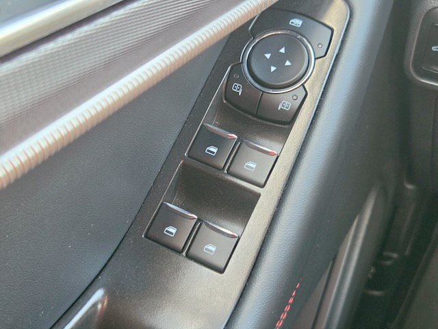 Used 2025 Ford Explorer ST-Line AWD/4WD image 21