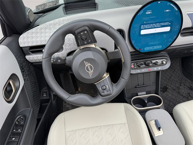 Used 2025 MINI Cooper S image 12