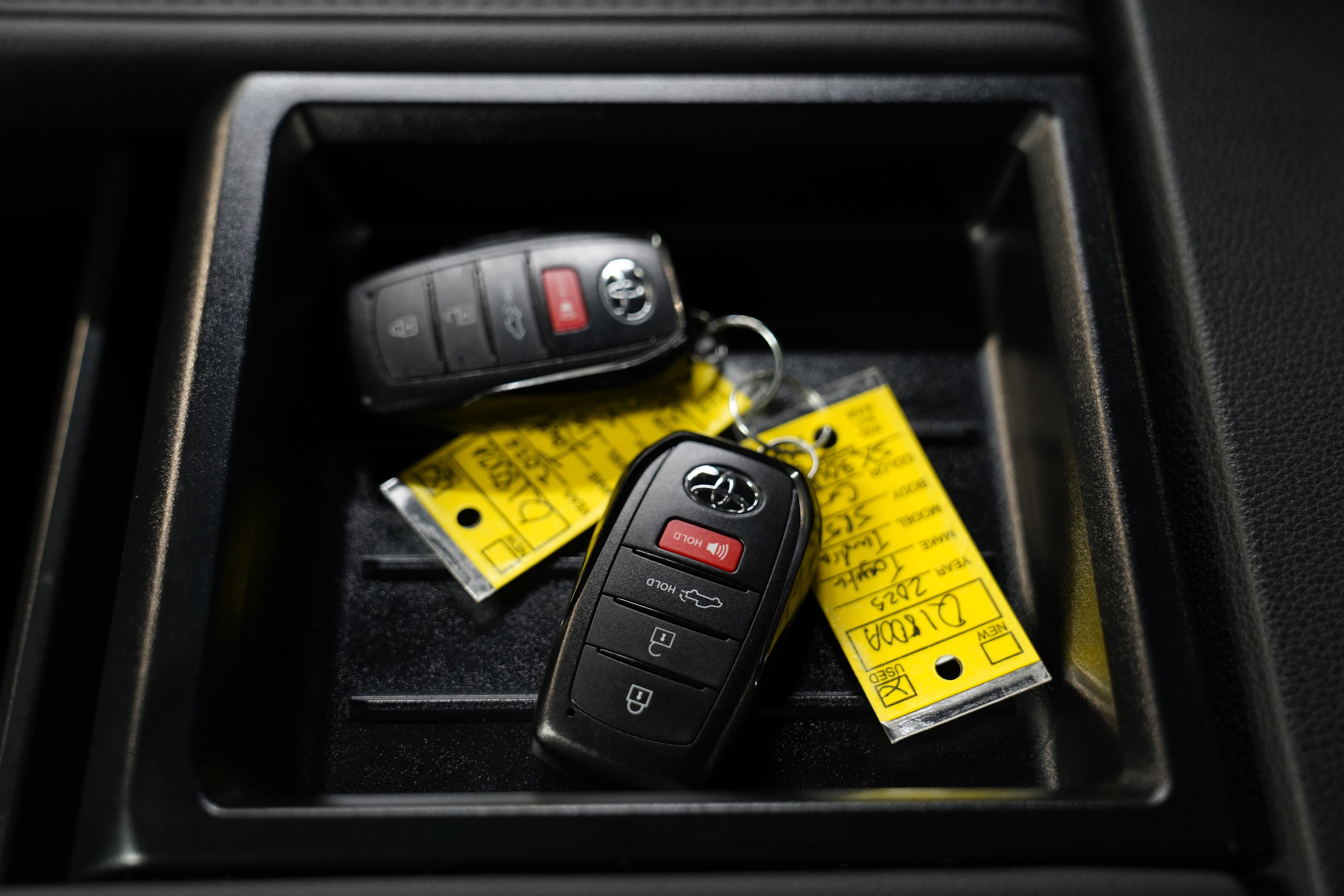 Used 2025 Toyota Tundra SR5 image 33