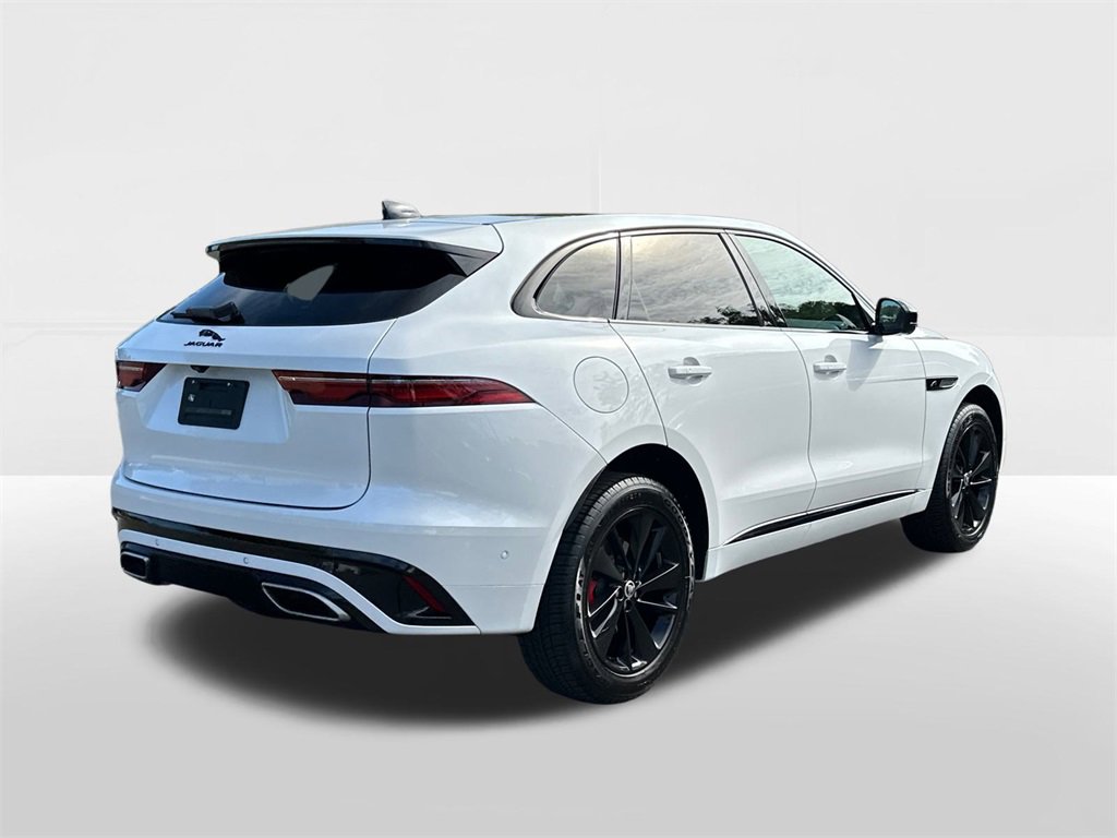 Certified 2024 Jaguar F-PACE R-Dynamic S image 4
