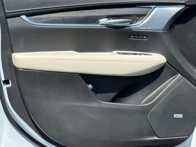 New 2025 Cadillac XT5 Sportv w/ LPO, Floor Liner Package image 16