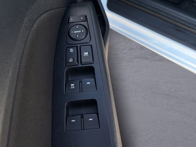 Used 2020 Hyundai Elantra SEL w/ Cargo Package (C1) image 6