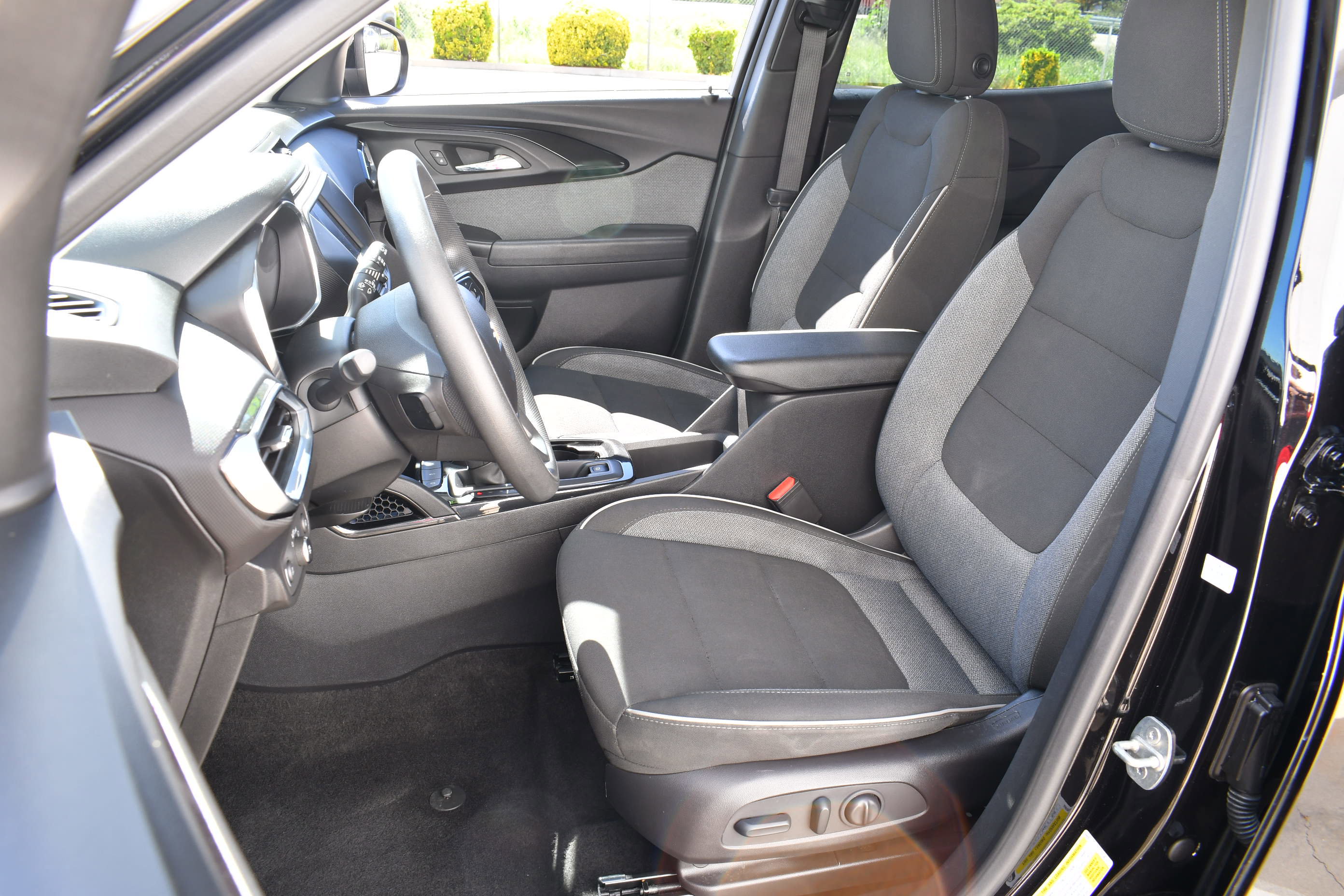 Used 2023 Chevrolet TrailBlazer LT image 18