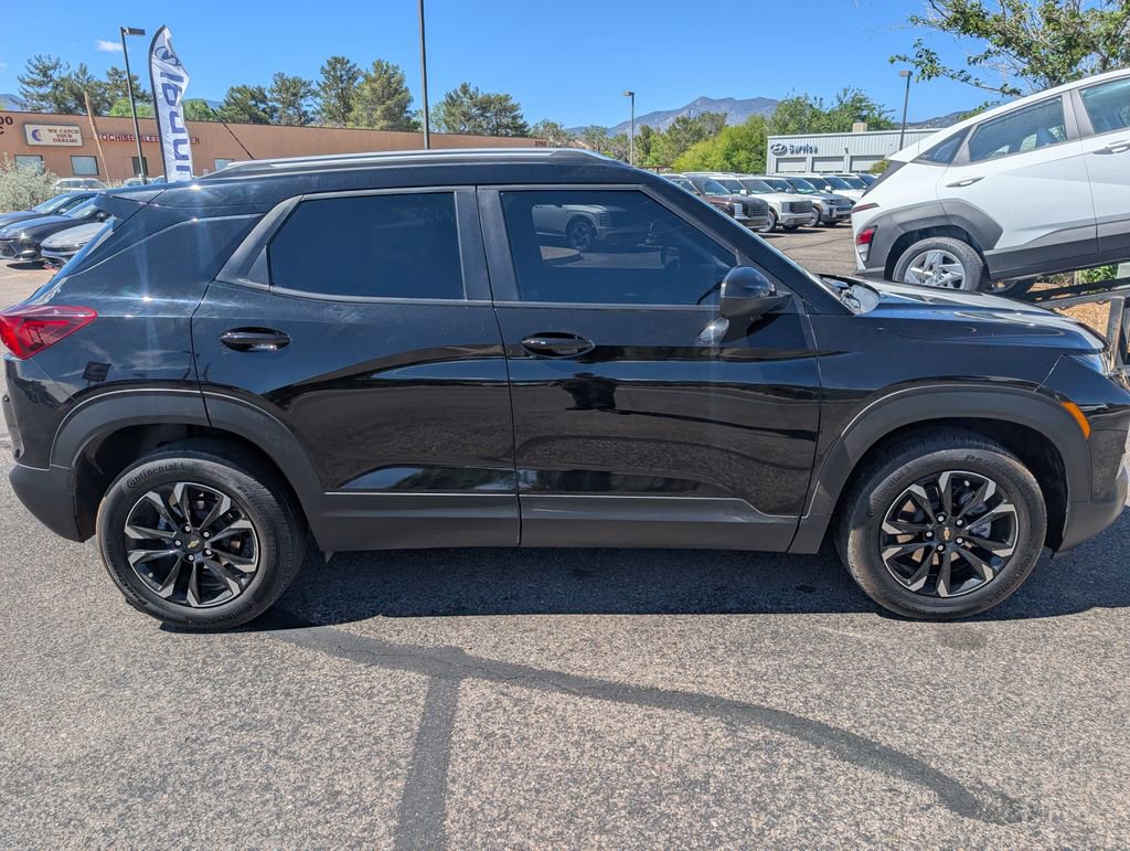 Used 2023 Chevrolet TrailBlazer LT FWD image 6