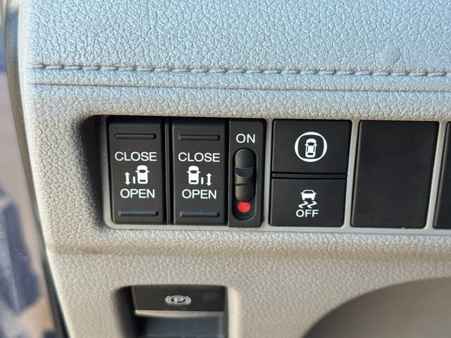 Used 2023 Honda Odyssey EX image 28