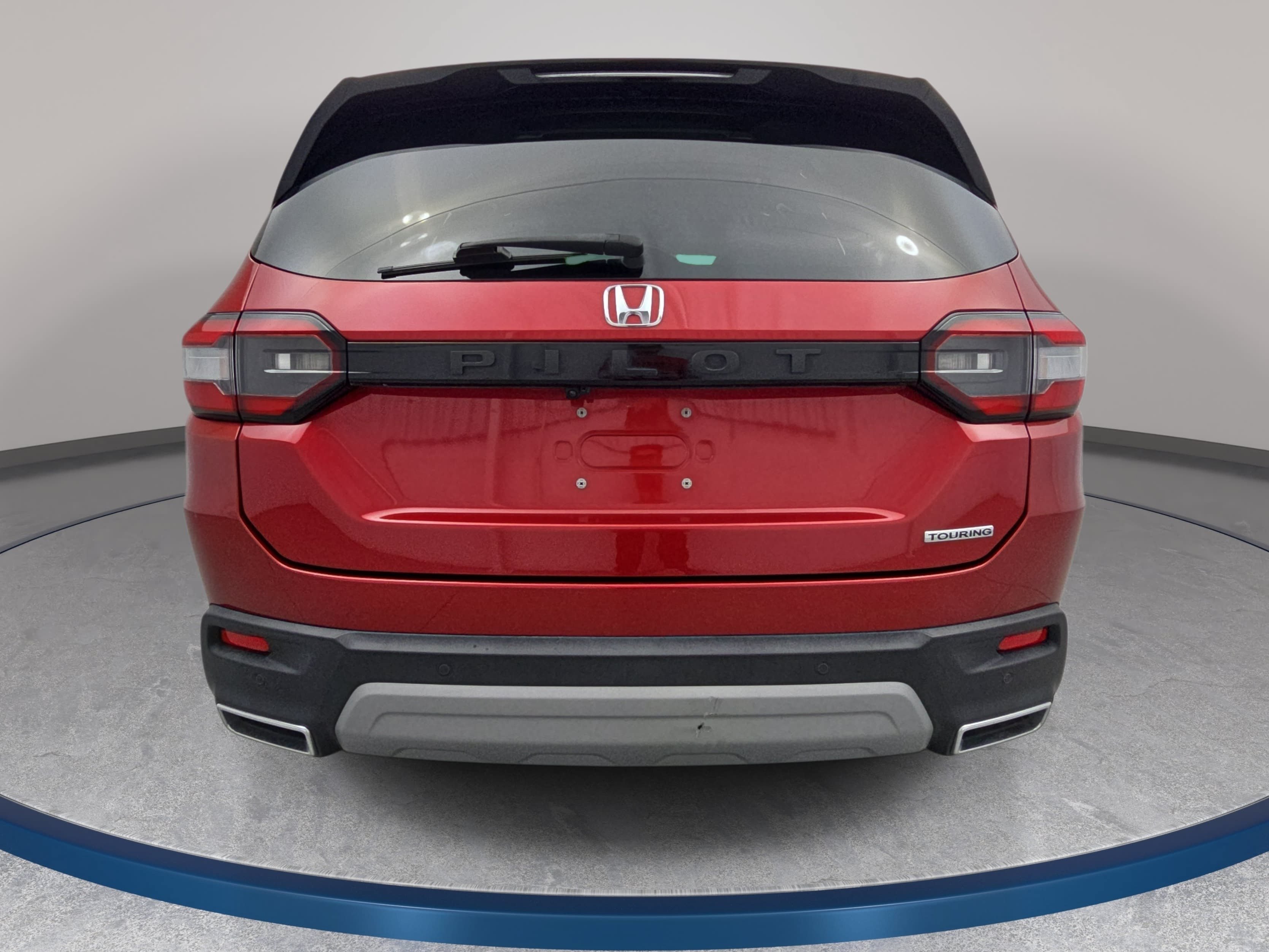 Certified 2024 Honda Pilot Touring image 6