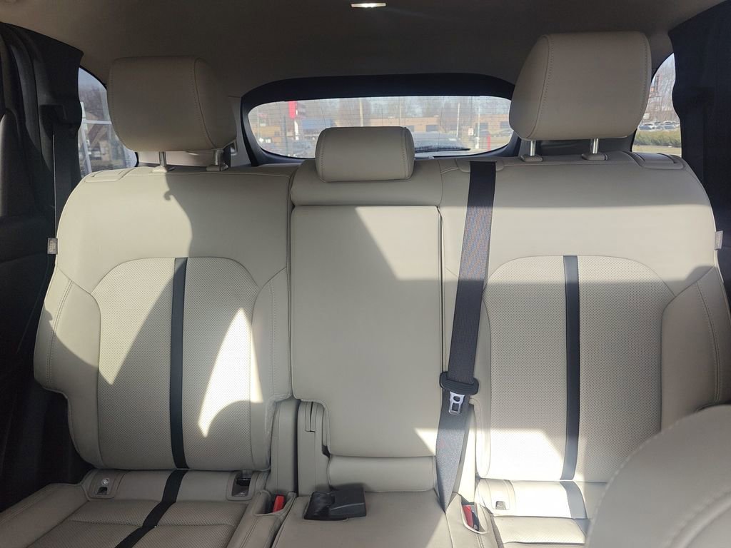 Used 2024 MAZDA CX-90 Plug-In Hybrid w/ Preferred image 10