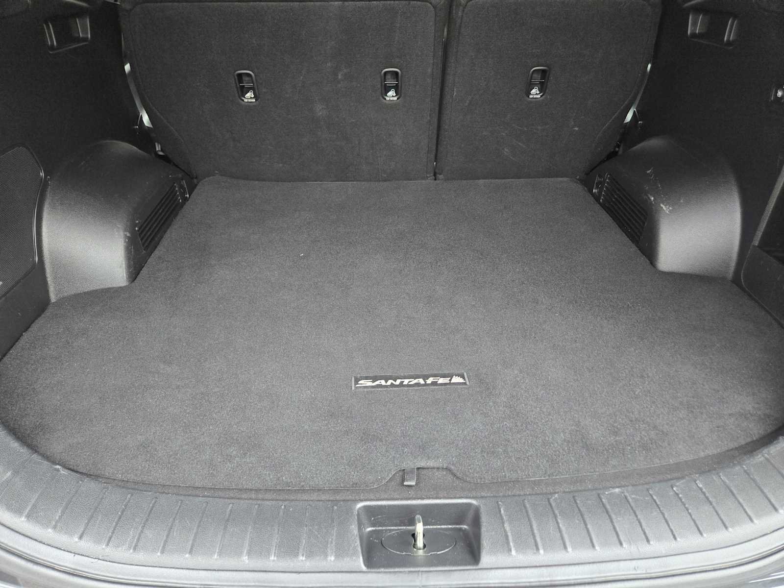 Used 2022 Hyundai Santa Fe Limited w/ Cargo Package AWD/4WD image 33
