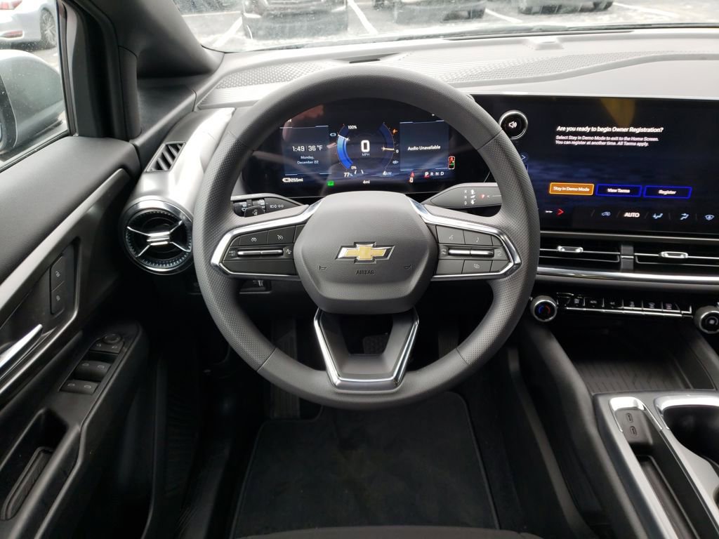 New 2026 Chevrolet Equinox EV LT image 13