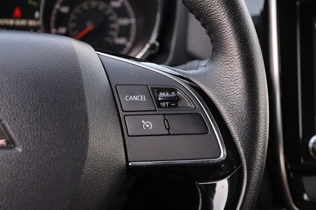 Used 2024 Mitsubishi Outlander Sport SE AWD/4WD image 12