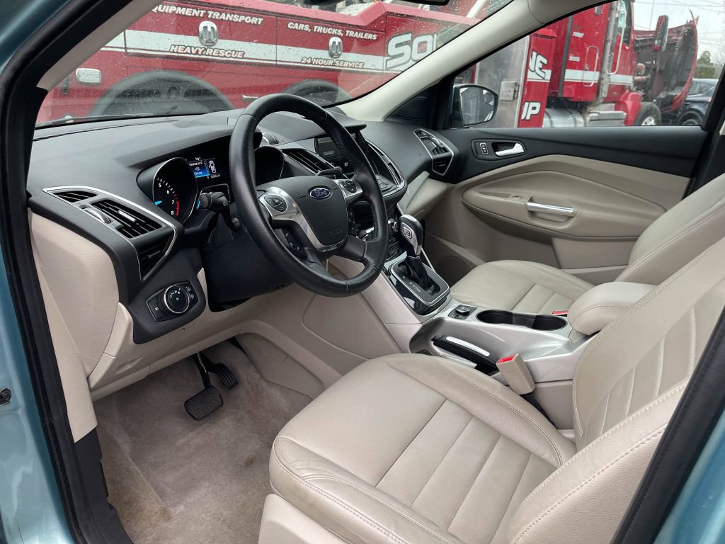 Used 2013 Ford Escape SEL image 19