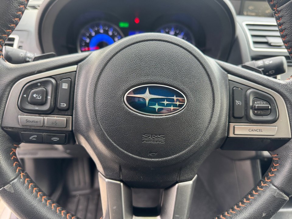 Used 2016 Subaru Crosstrek Hybrid image 37
