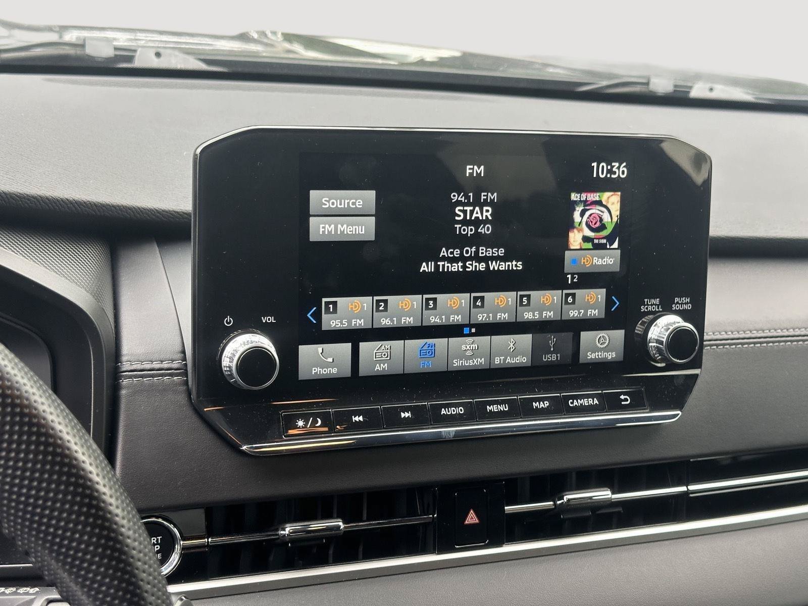 Used 2024 Mitsubishi Outlander SE Black Edition FWD image 11