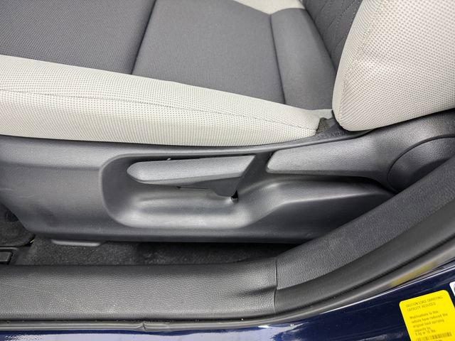 Used 2025 Toyota Corolla LE image 26