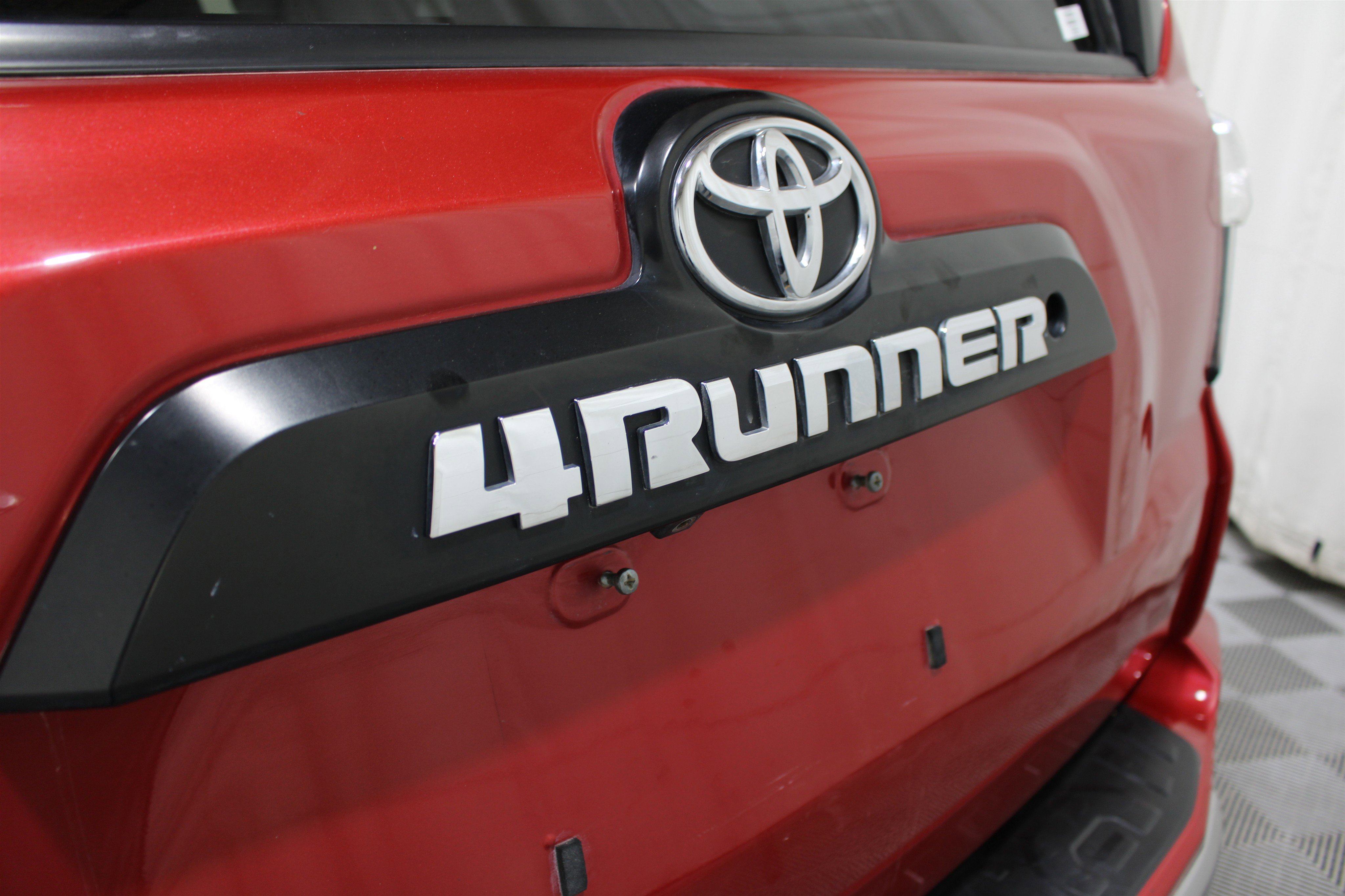 Used 2016 Toyota 4Runner Trail Premium AWD/4WD image 26