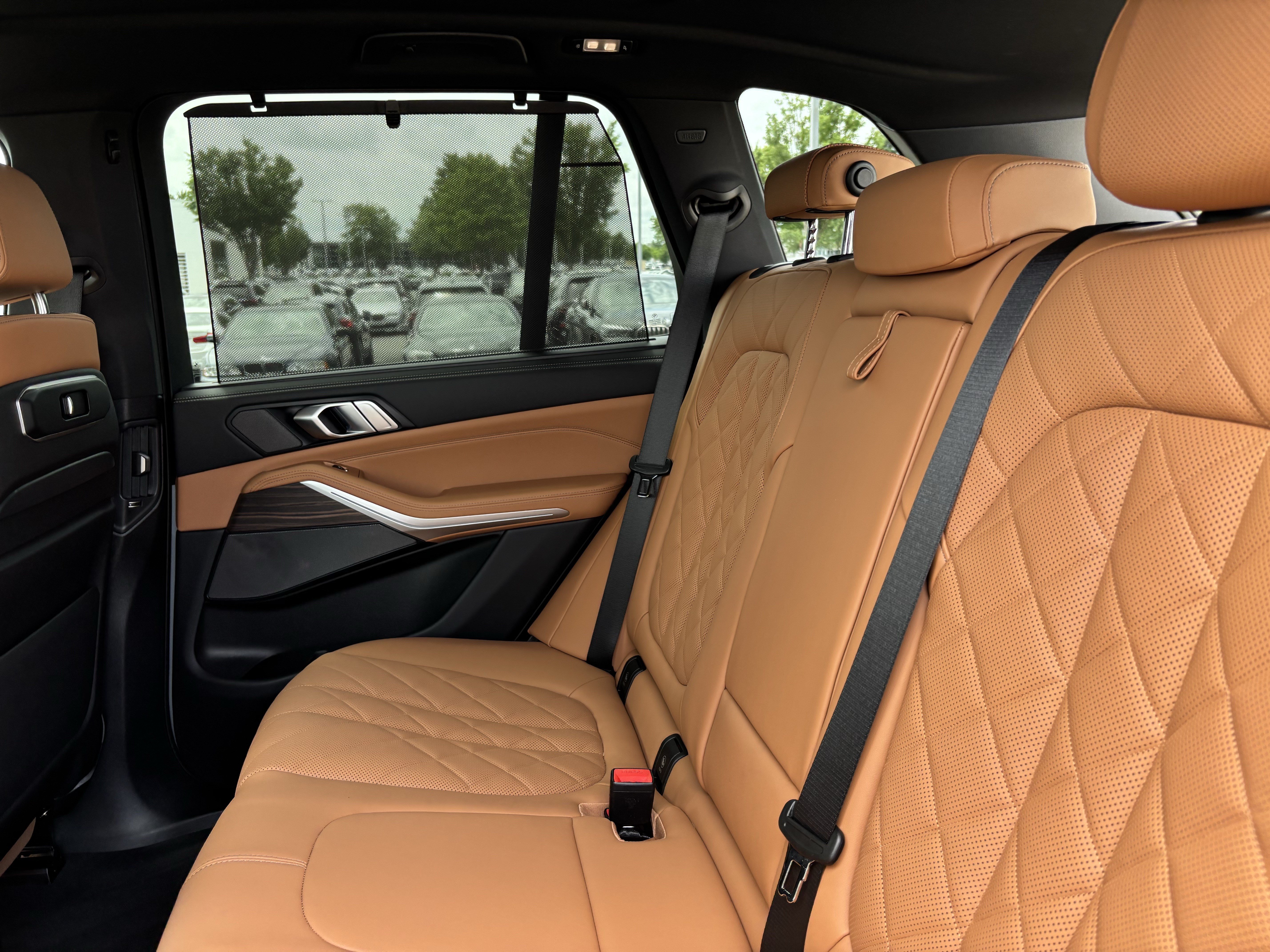 Certified 2025 BMW X5 M60i AWD/4WD image 32
