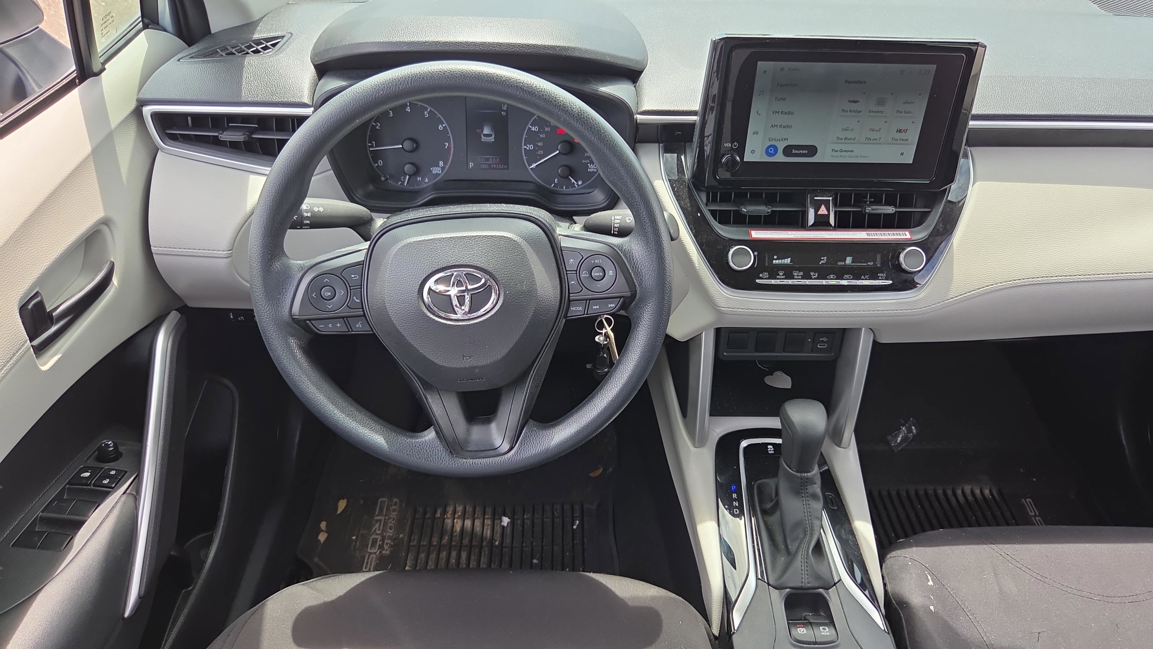 Certified 2024 Toyota Corolla Cross L FWD image 12