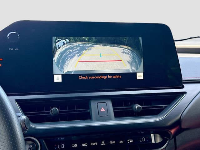 Used 2023 Lexus UX 250h F Sport AWD/4WD image 33