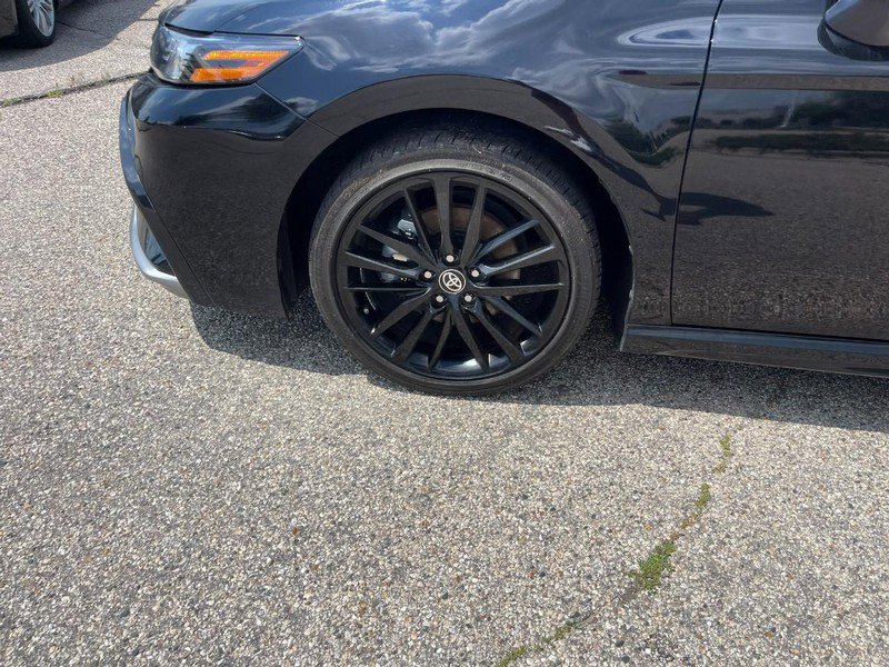 Used 2024 Toyota Camry XSE image 6